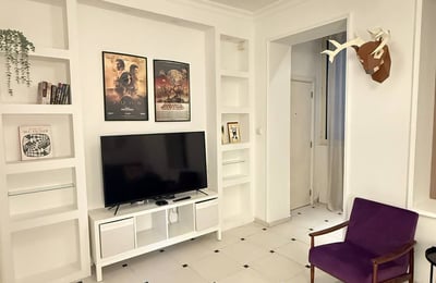 Аренда светлой 2-комнатной квартиры, 43 м², центр Белграда, Сербия